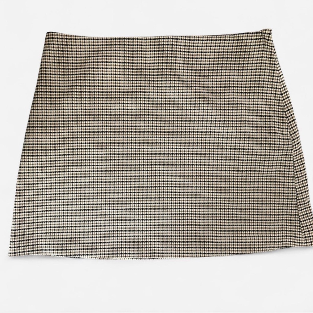 H&M Houndstooth Black & Tan Mini Skirt – Size 6